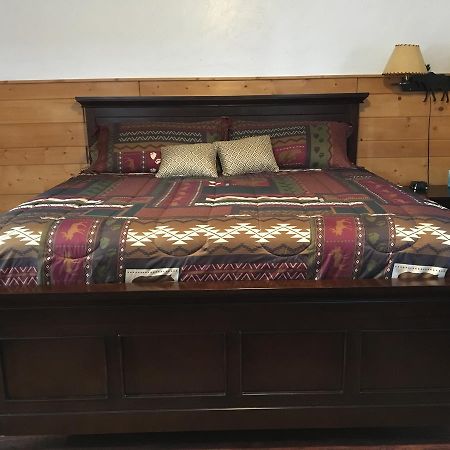 Chinook Winds Motel Dubois Zewnętrze zdjęcie
