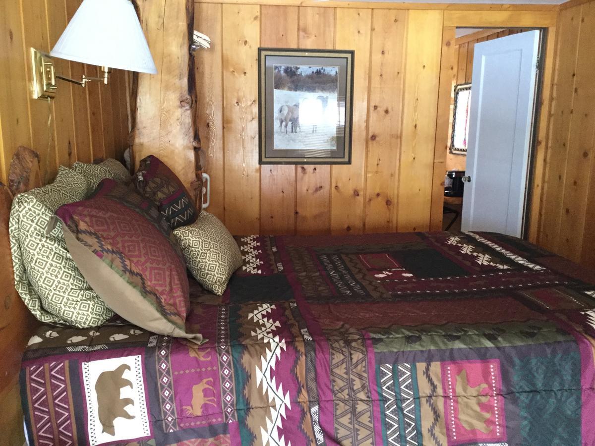 Chinook Winds Motel Dubois Zewnętrze zdjęcie